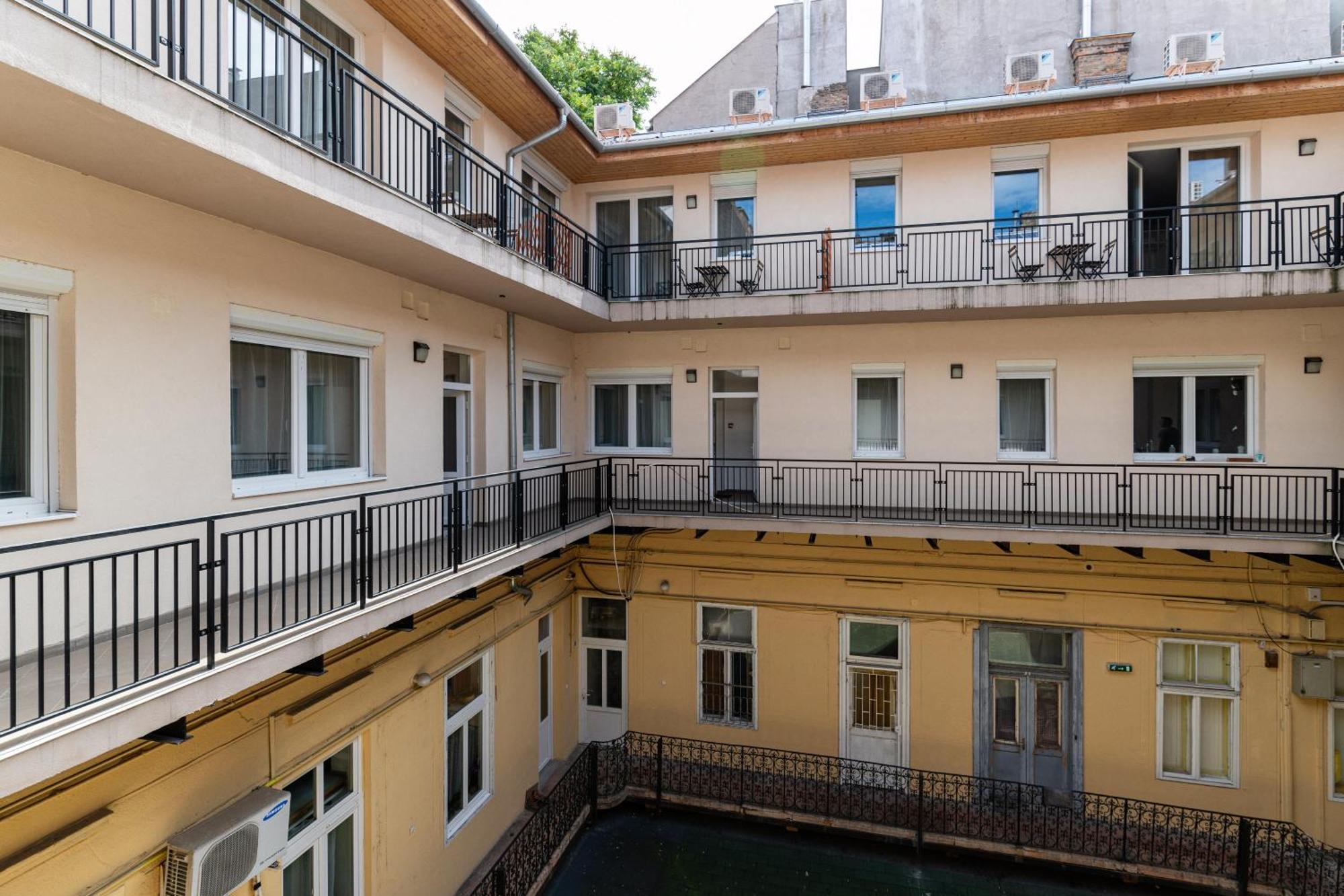 Citystay Budapest Exteriör bild